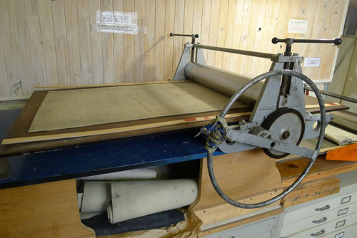 2 presses taille-d'épargne (65 x 100 cm et 80 x 140 cm)